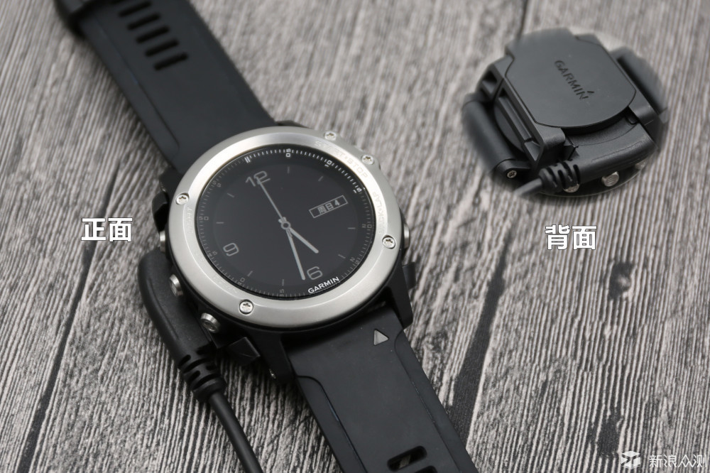 老生常谈的话题——充电&续航,佳明67fenix3hr作为一款智能运动手表