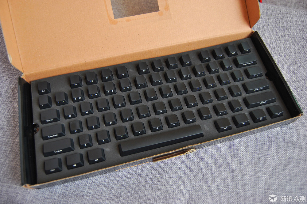 圆一个红色法拉利键盘的梦——ganss迦斯_原创_新浪众测