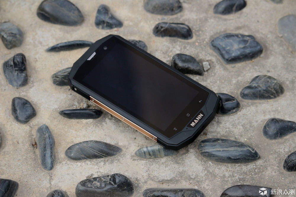 真智能三防手机mann三防旗舰机评测