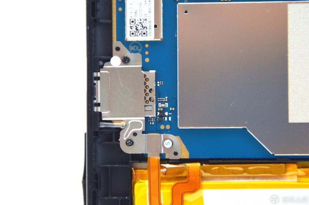 拆机!带你窥探荣耀畅玩平板2的"内脏"