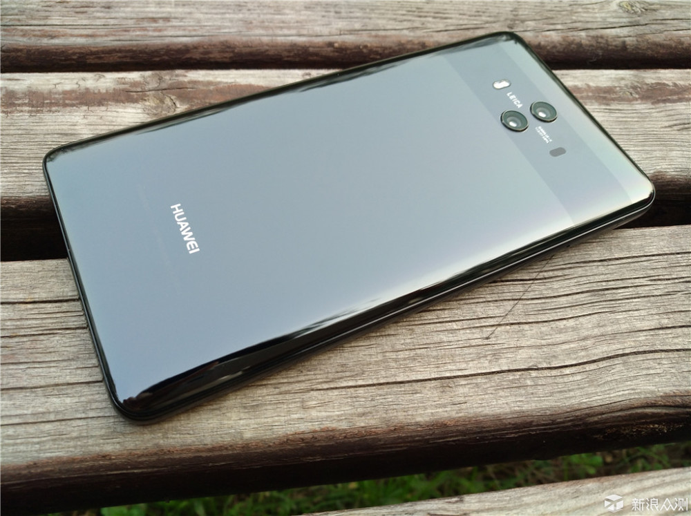 华为mate10体验,略有一点瑕疵的ai全能强旗舰_新浪众测