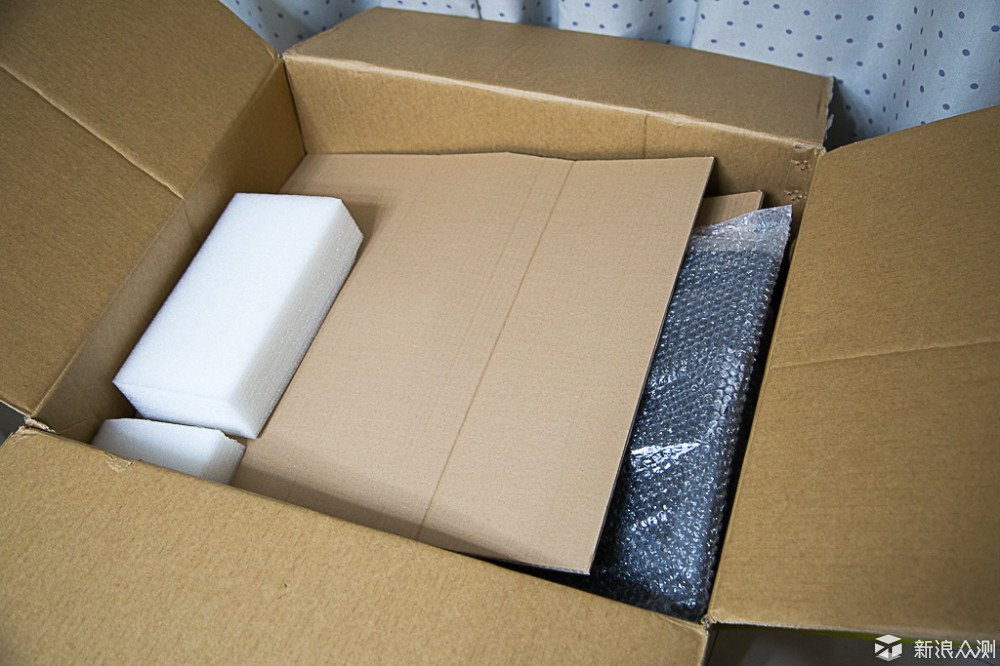 救星来了,这把椅子拯救你的腰疼脖子酸