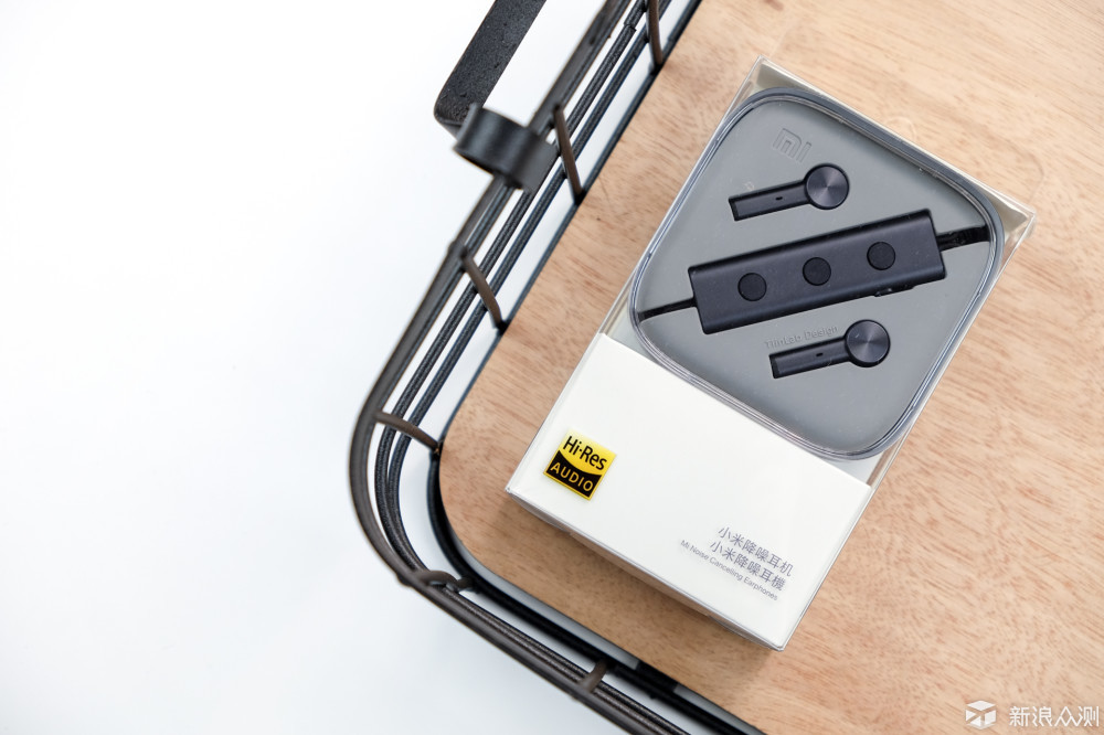 用耳静享音乐:小米降噪耳机入手体验