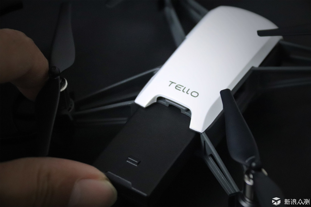 仅售699的大疆玩具飞机tello无人机开箱体验