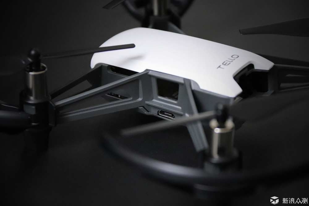 仅售699的大疆玩具飞机tello无人机开箱体验