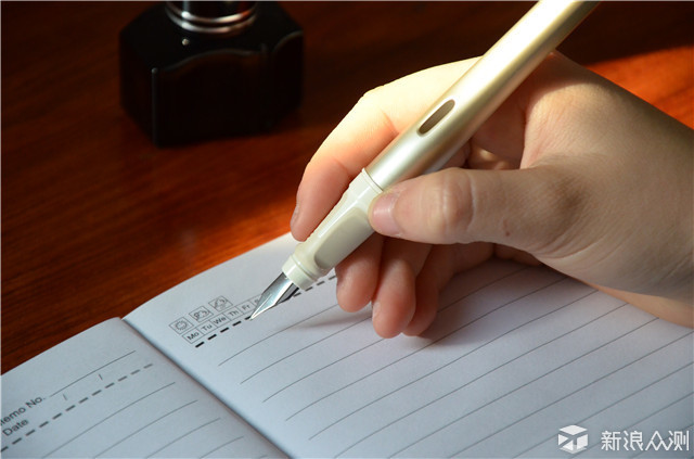 用了才知道钢笔不仅是情怀pelikanoup体验