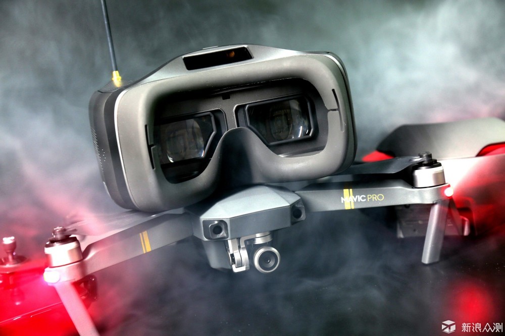 更刺激的沉浸式飞行体验:dji飞行眼镜竞速版