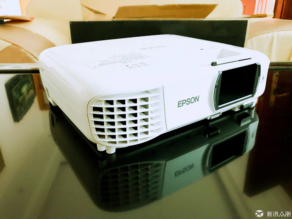 商住两用无线精彩爱普生tw650投影仪