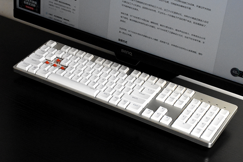 办公室的码字新选择丨雷柏mt700机械键盘体验