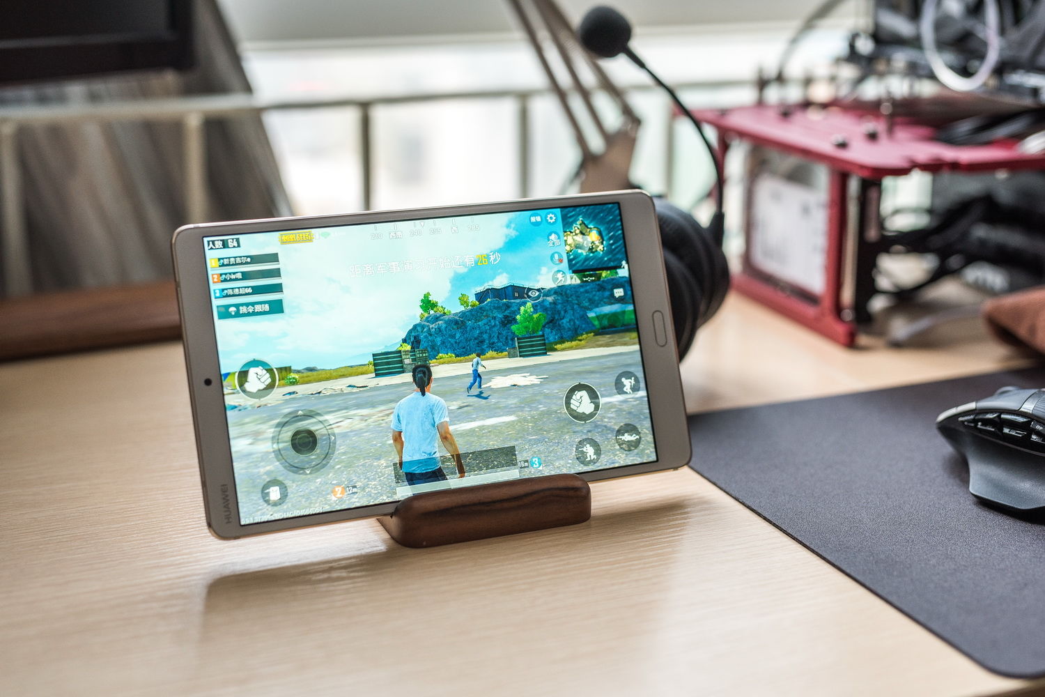 用平板电脑来吃鸡是怎样的体验 华为m5评测