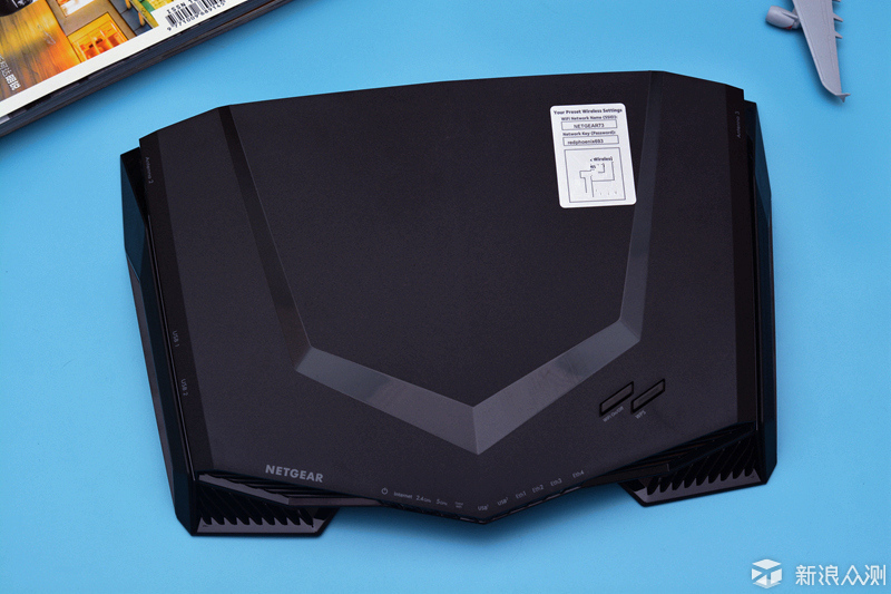 带加速器的路由器 54a89ba7ca691cde5af79a578fbeb2eb.jpg