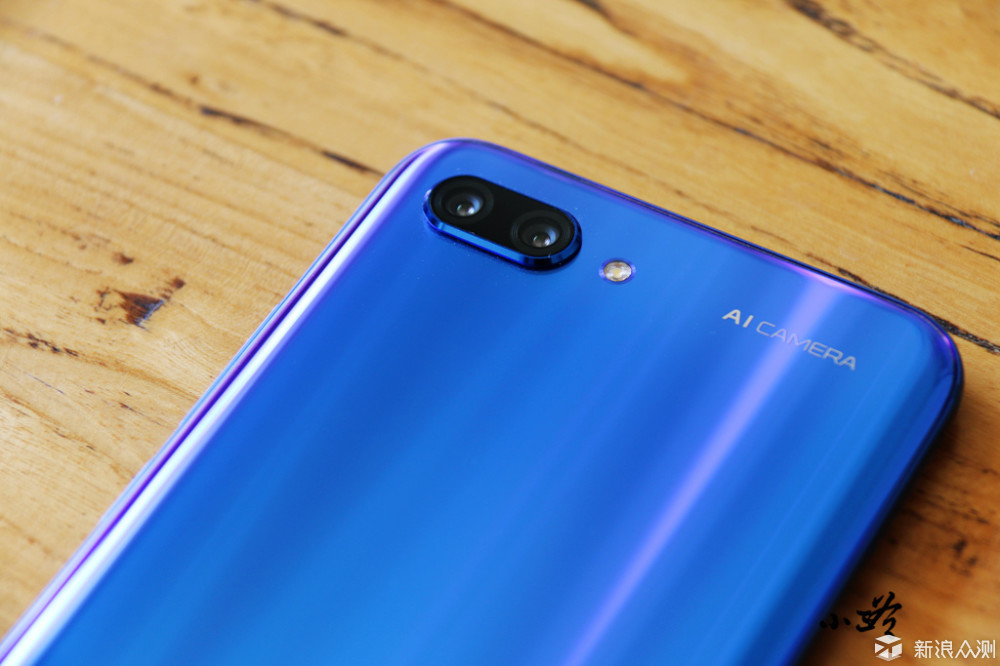 第一期花粉摄影研习社,小三爷将带你玩转热门机型-荣耀10的各种拍摄