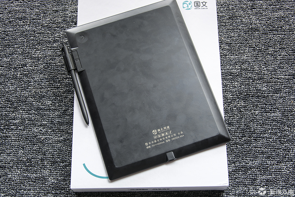 什么样的手机壳好用耐脏 accf7210a1af86b4be2d685f6cb59963.jpg