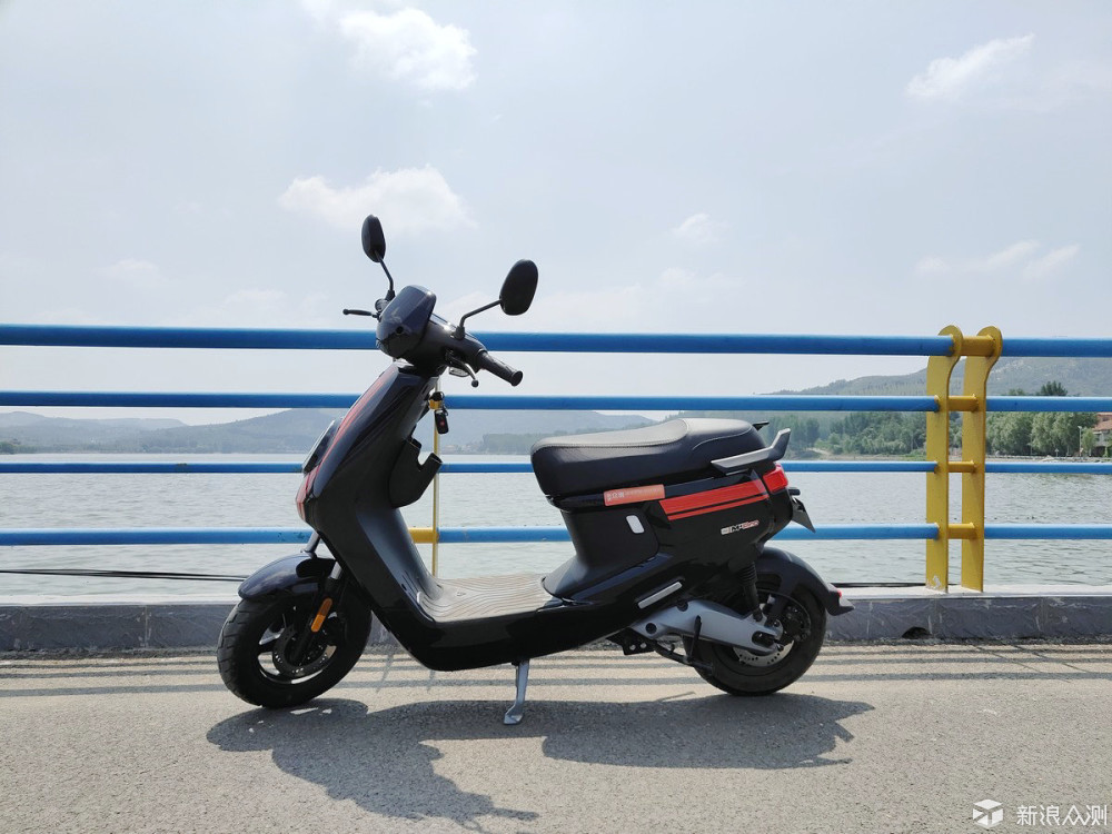 瑕不掩瑜完美控也爱的小牛电动mpro