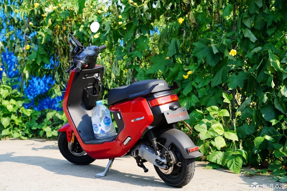 深夜提车小牛m动力版使用感受