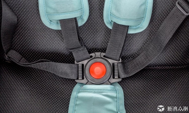 婴儿车是给宝宝用的,安全当然是首要问题.