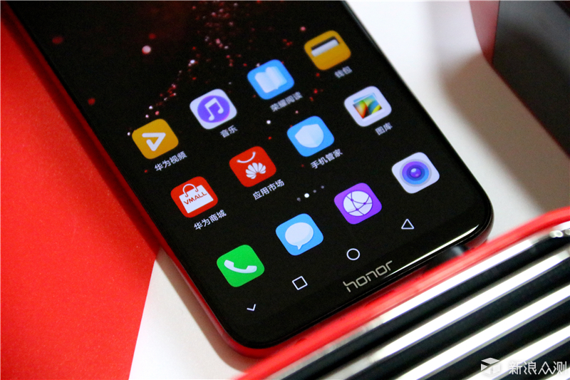 安卓机怎么变成全面屏 ee02bb08e7b6d9a2bf255a13395a4177.jpg