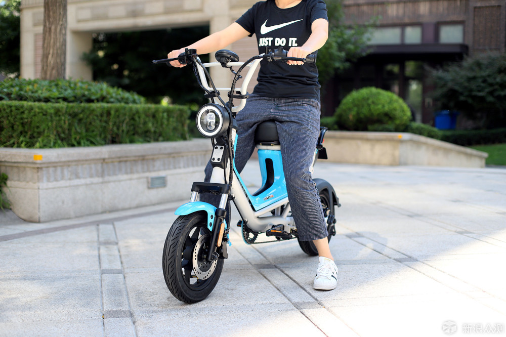 小牛电动um超轻版体验轻便出行有你就够了