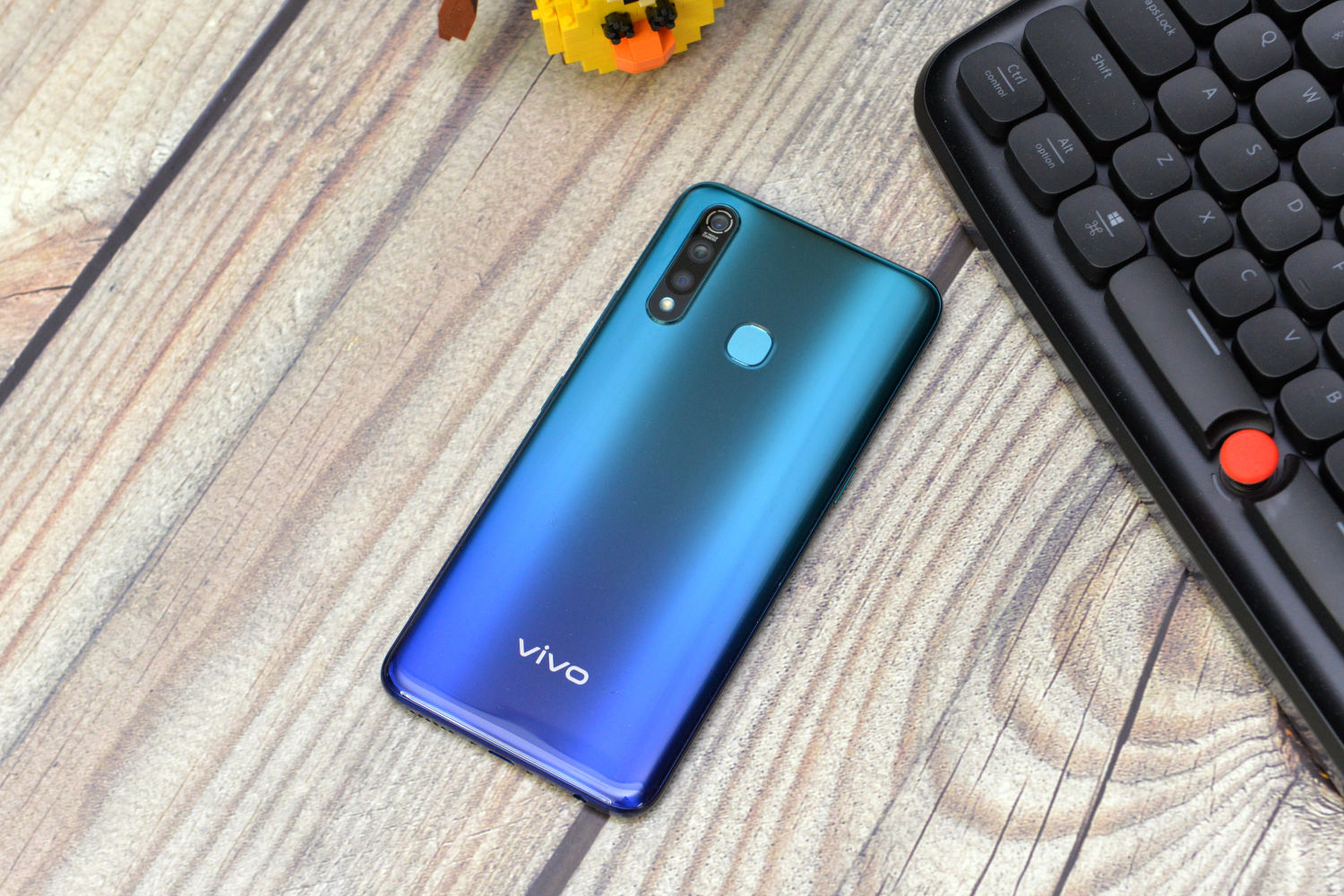 vivo z5x評測,好看又能打